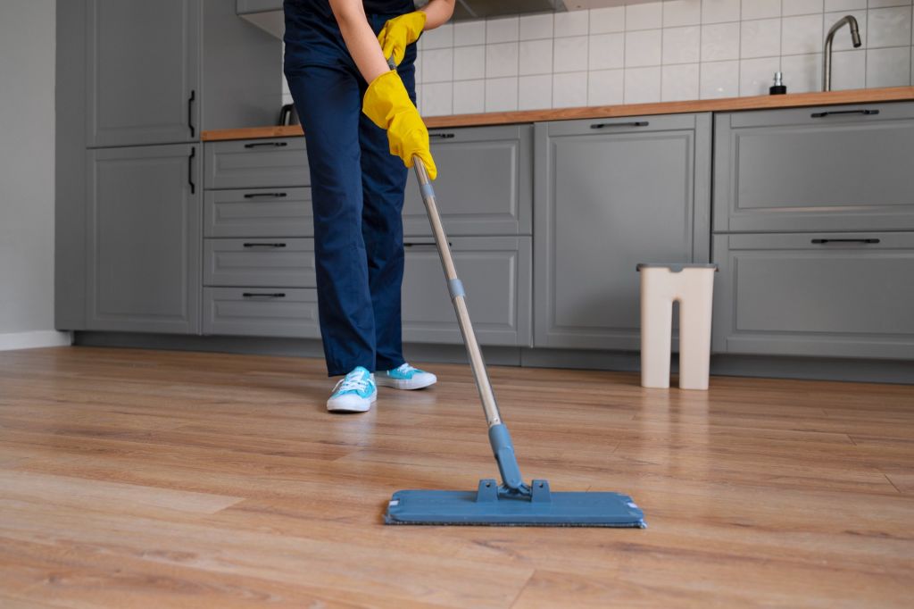 How to clean Wood floors